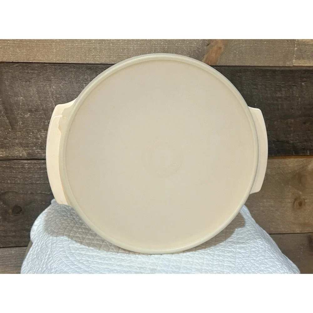 Tupperware Stack Cooker 3 Qt‎ Bowl & Seal Plus Strainer Colander Almond